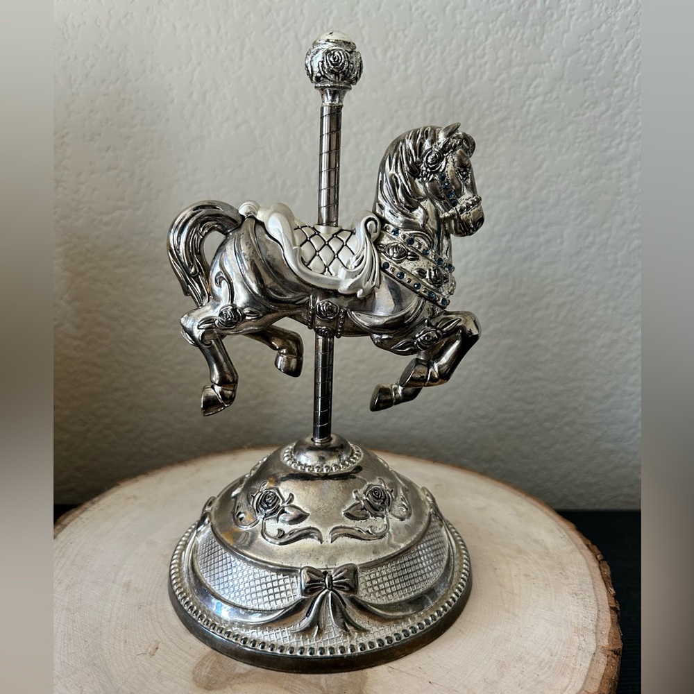 Vintage Wallace Silversmiths Silver Carousel Horse musical box